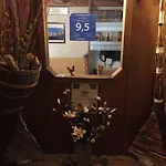 Meuble Gorret מלון ברויל-קרוויניה